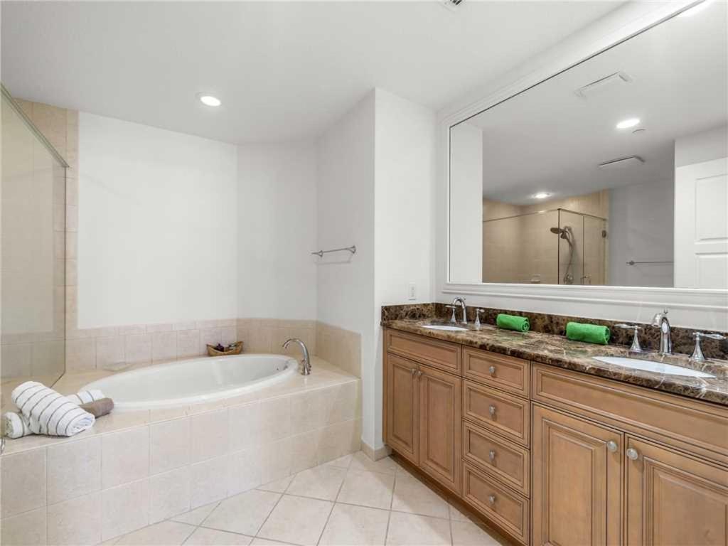 Sand Pearl 1406, 2 Bedrooms, Diamond Rated, Pool, Gym, Sleeps 6 Clearwater Beach Eksteriør billede
